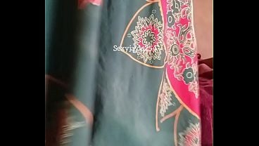 Sexyjayla254 Sexy Kenyan Shemale Displaying Off Her Bod And Stroking Her Black Prick Until She Cums