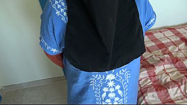 Rich Russian Stud Visits A Hot Muslim Chick In Dubai