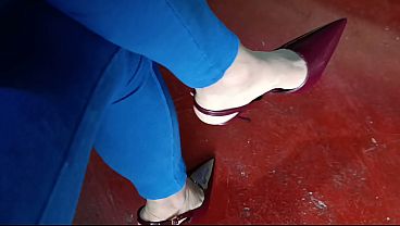 La Seductive Thalía Worship En Tacones Aguja