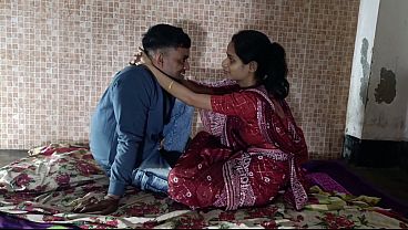 Desi Indian Bhabhi Invites Neighbour For Powerful & Fervent Encounter