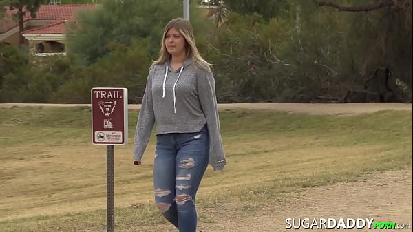 Zoey Gets Her Curvy Cheeks Plowed By Stepdaddy!
