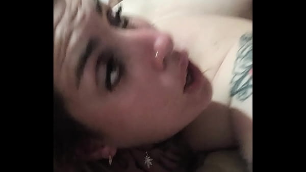 Rubia Linda Hace Lindas Caritas De Placer