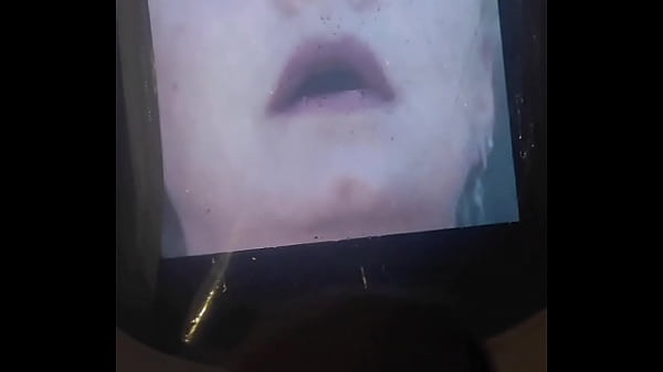 Pissing Skank Missus Johanna