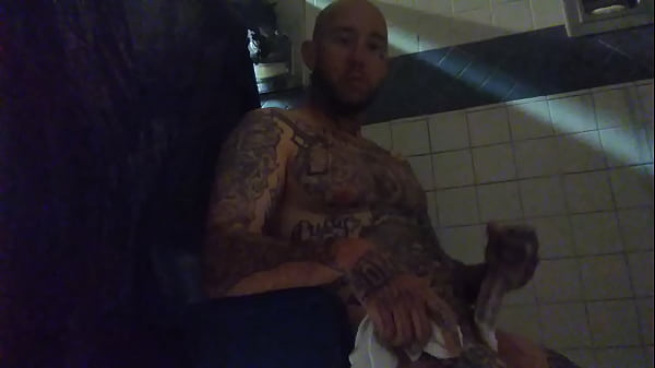 In Prison Jerking This Big White Dick In The Shower