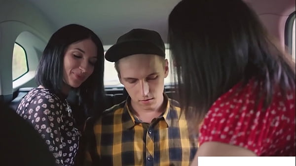 Risky Sex In The Car 3some Oral Cum-fill