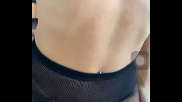 Loira Bunda Grande Se Exibindo