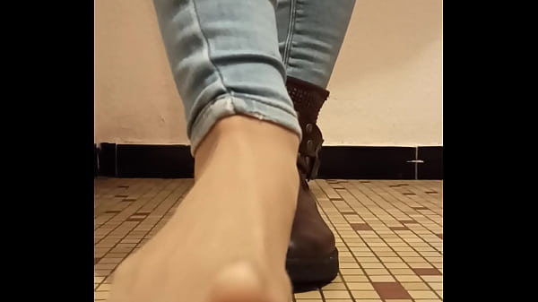 French Nylon Toes