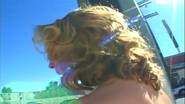 Darling Platinum Hooker Picks Up A Client From The Street To Ram Her Behind