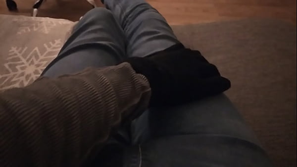 ASMR TOOTSIE And LEGS With Jeans Scratching Moaning