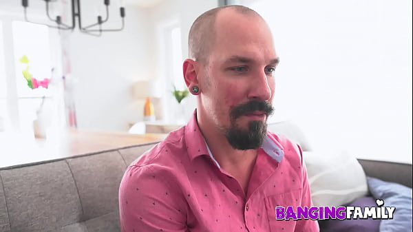 Slamming Family - Scorching Platinum Doll Plowed By Her StepBro
