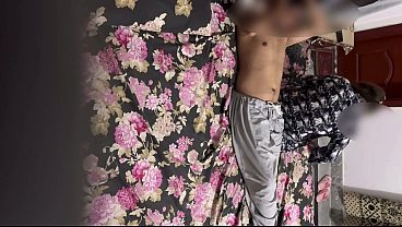 Indian Barely-legal (18 ) Hottie Gets Rump Smashed By Boyfriend In Hindi