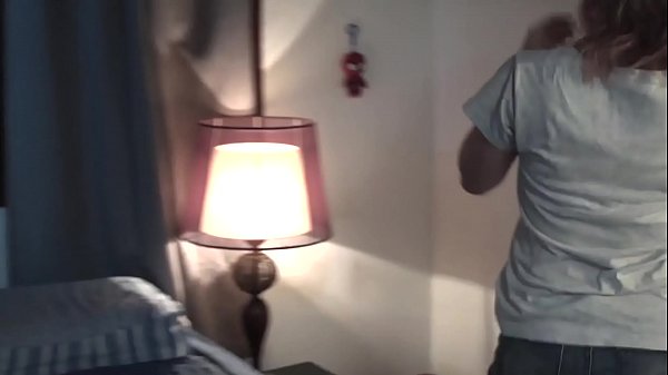NOVINHA MIA AMARAL TEM PRIMEIRA EXPERIÊNCIA LÉSBICA COM DREAD STEAMY