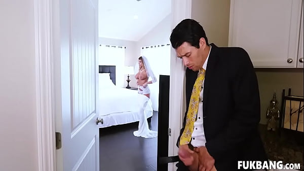 Brooklyn Chase Sex With Future Stepson