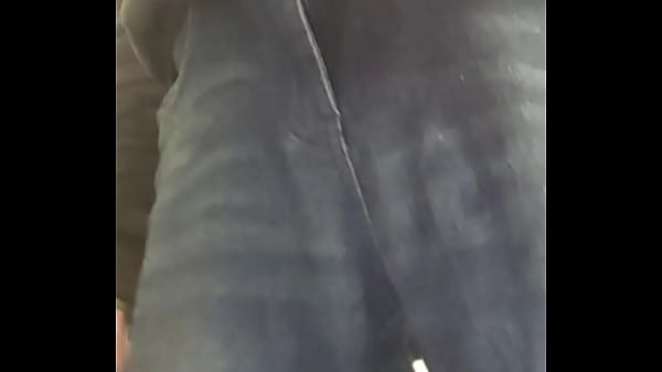 I Pee In The Hallway