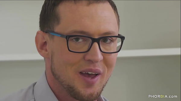 An Opportunity To Dazzle The MOMMY Supervisor - Lauren Phillips, Pierce Paris, Wolf Hudson