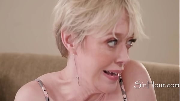 Stepmama.. How Do You Like My Man's Rod? - Dee Williams, Danny Steele, Sophia Sterling