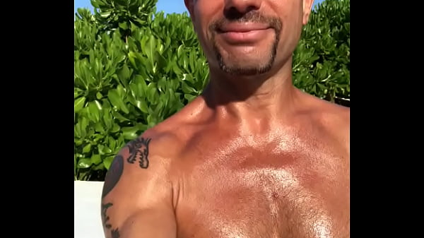 BEACH DAY