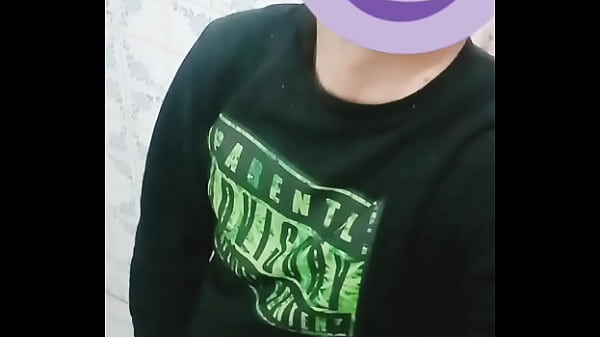 Batendo Punheta Paja Solo Boy Stroking Latino