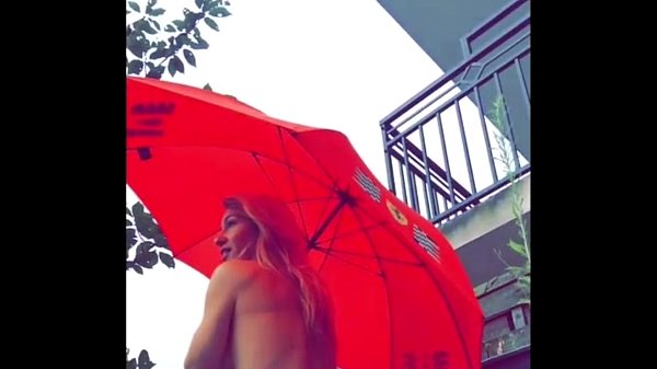 Third Day In Paris. Displaying And Sex