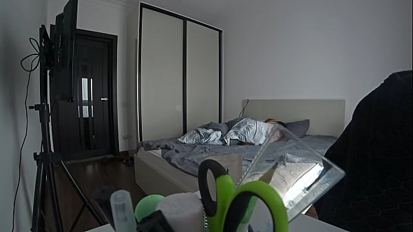 Russian Hotwife Likes To Trick On Her Husband With His Friends While He Is Not At Home. Illicit