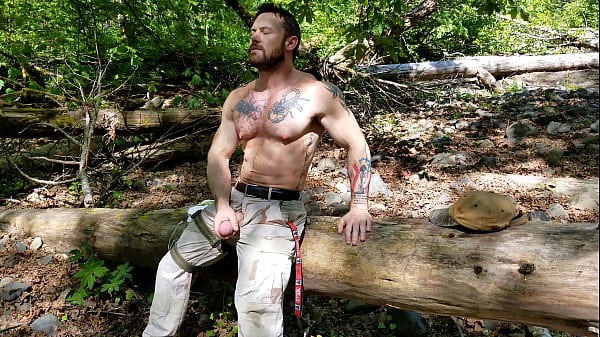 Outdoor Jerkoff