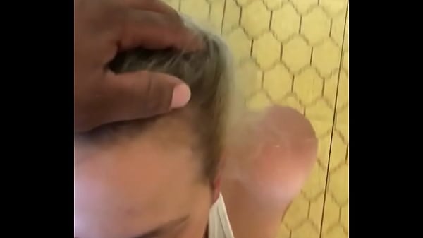 White Chick With Bf Gobbling Bbc While On Hollywood Vacation