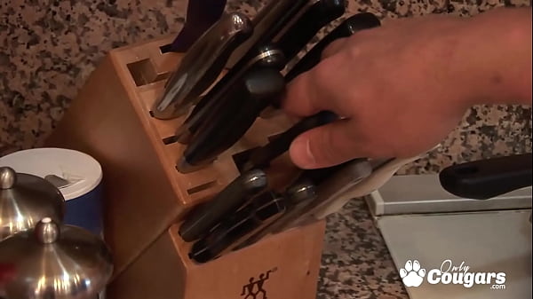 HOTWIFE Nikki Sexx Gets Railed On The Kitchen Floor
