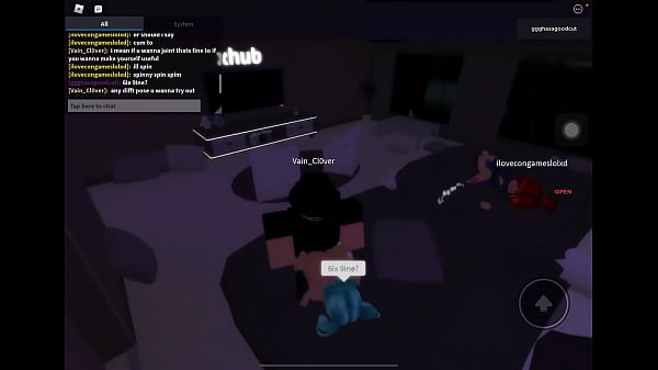 Hatsune Miku Gets Nailed In A Roblox Condo