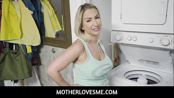 Huge Boobs Platinum STEPMOM Stepmommy Quinn Waters Family Sex With Stepson During Laundry POV