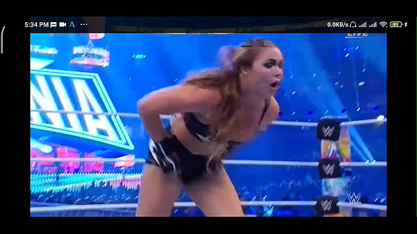 Charlotte Flair Nip Glide Live