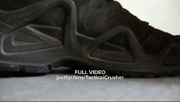Trashed Combat Boots Vs Kiwi