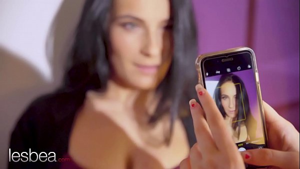 Lesbea Czech Knockout Lexi Dona Tastes Atlanta Moreno's Charming British Snatch