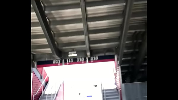 RUNNING UP STEPS MAXXX LOADZ THE FIT PORNSTAR