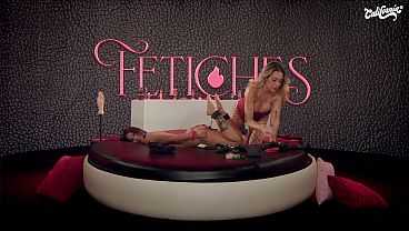 Dominação Femdom: Dominatrix Loira Humilhando E Usando A Morena Gostosa