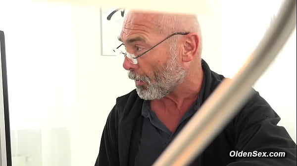 Randy Old Bloke Hammerring Golden-haired Cutie In Doggy Style Position