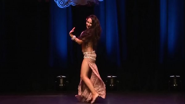 RAVILYA 01 SULTRY Belli Dance .MP4