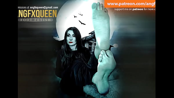 Morticia Enormous Tootsies Foot Stroke