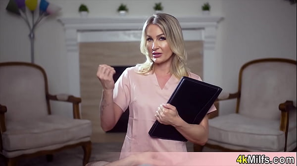 Andi Avalon Is A Hand Work Expert MILF Caretaker She Can Get Your Sample In Minutes