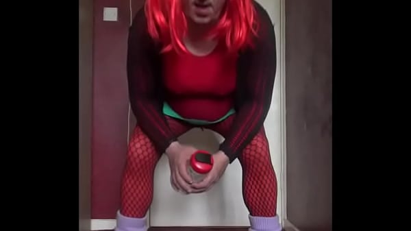 Bisexual Sissy Mark Wright Asking For His Beaker To Be Drenched Up With Another Mans Piss So He Can Swollow The Lot