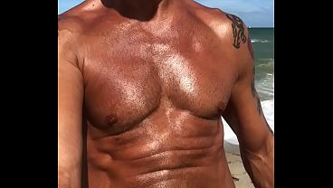 BEACH DAY