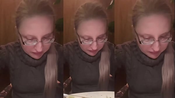 ASMR Dinner In Restaurant