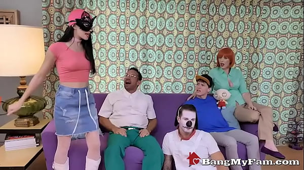 Halloween Special Of Family Dude Parody - Peter Smashes Meg