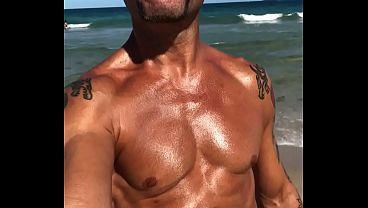 THE BEACH FIGURE PORNSTAR MAXXX LOADZ