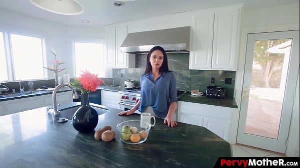 PervyMother - Nothing Like My Stepmom's Juicy Tits And Her Cheeks