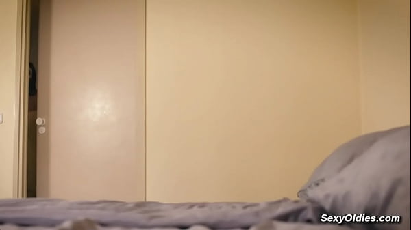 Tempting Teen Seduces And Smashes Old Grandpa