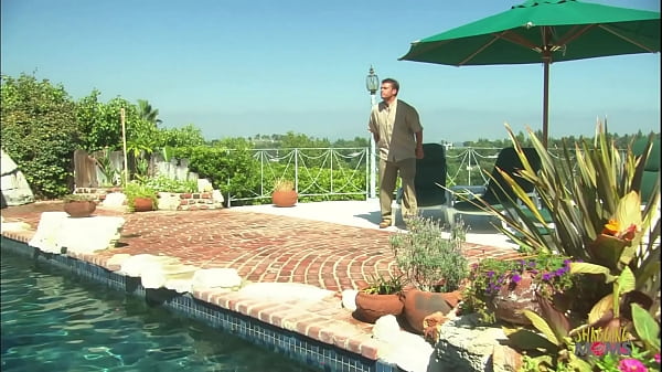 Seeing His Beautiful Neighbour Sunbathing Topless Made Him Crave To Eat Her Ripe Slit