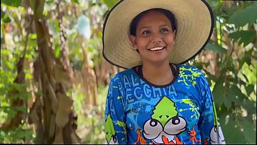 Campesina Inocente Es Follada A Cambio De Unas Gallinas 12 Min1080p