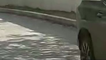 Esposa Se Encontra Com O Comedor E Tira A Calcinha Na Rua ! Casada Putinha