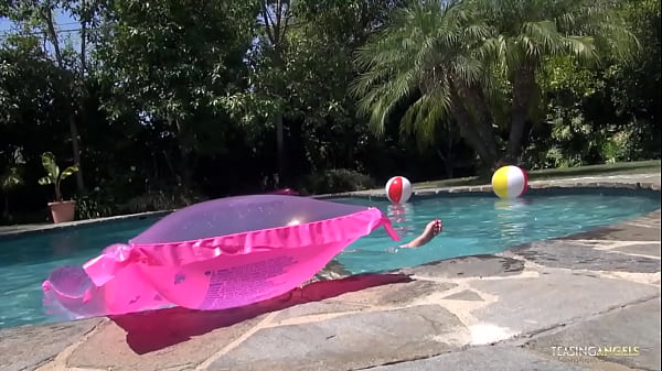 Topless Sunbathing Gets This Brown-haired Doll To Masturbate In Front Of Her Massive Cock Boyfriend