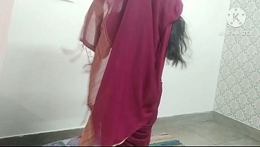 Akeli Shikha Rani Vibrator Se Choot Ko Thanda Kiya